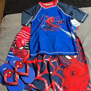 3 piece Spider-Man swim set. NWT boys sz 14-16.